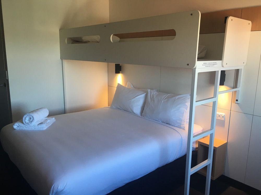 Ibis Budget - Casula Liverpool Esterno foto
