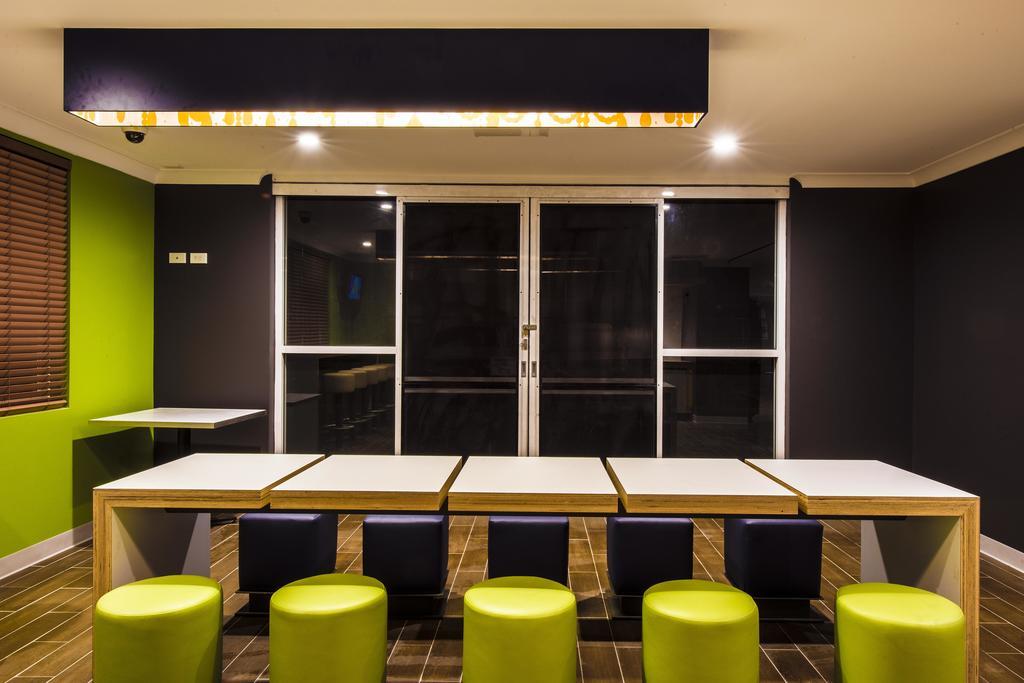 Ibis Budget - Casula Liverpool Esterno foto