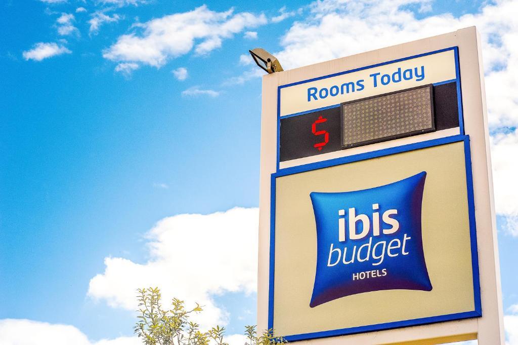 Ibis Budget - Casula Liverpool Esterno foto